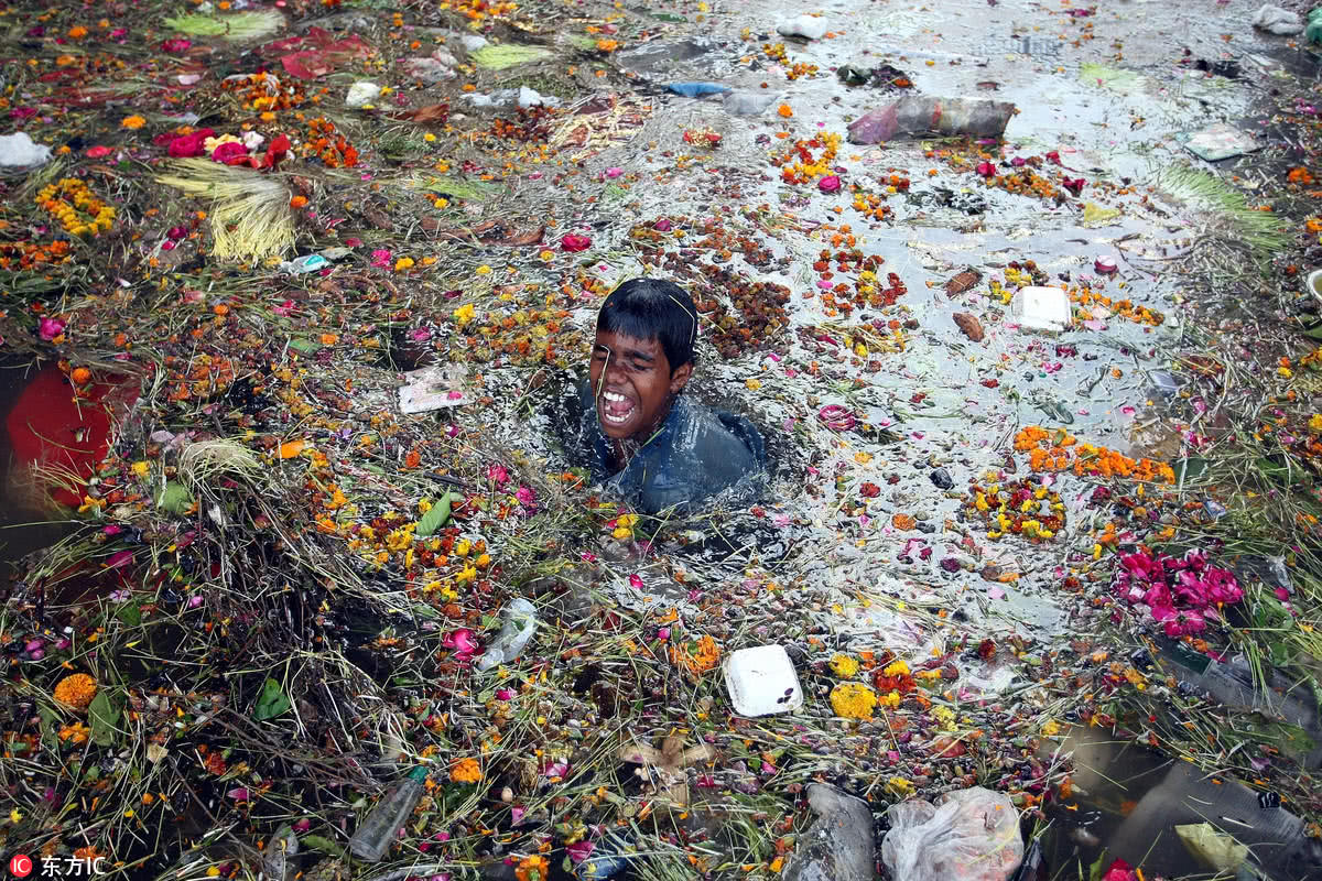 世界水日关注各国水污染 生命之源成头号杀手