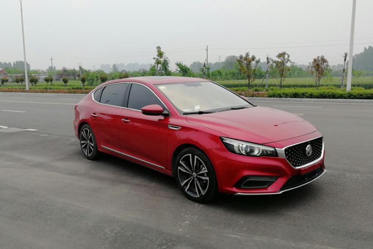 7.1s，紧凑级家轿里的“性能派”，变速箱有待提升，试驾名爵6