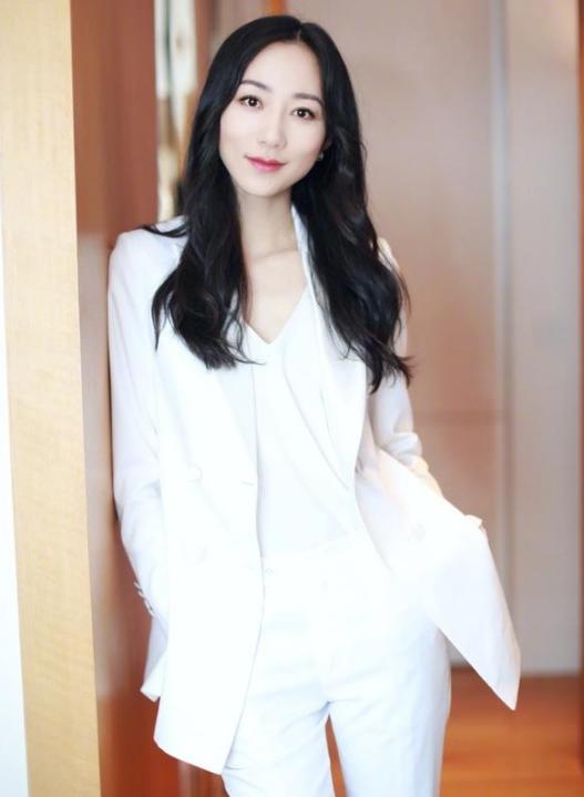 终于知道韩雪,为什么能轻松打赢和移动的官司