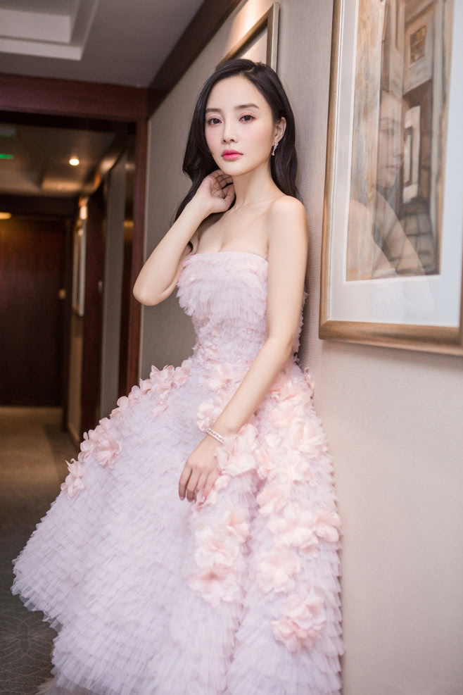 李小璐