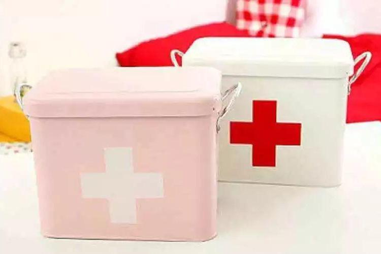 上次没吃完的退烧药,能再给宝宝吃吗?吃剩的药