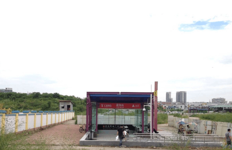 我国5个最荒凉的地铁站, 看有没有你在的城市