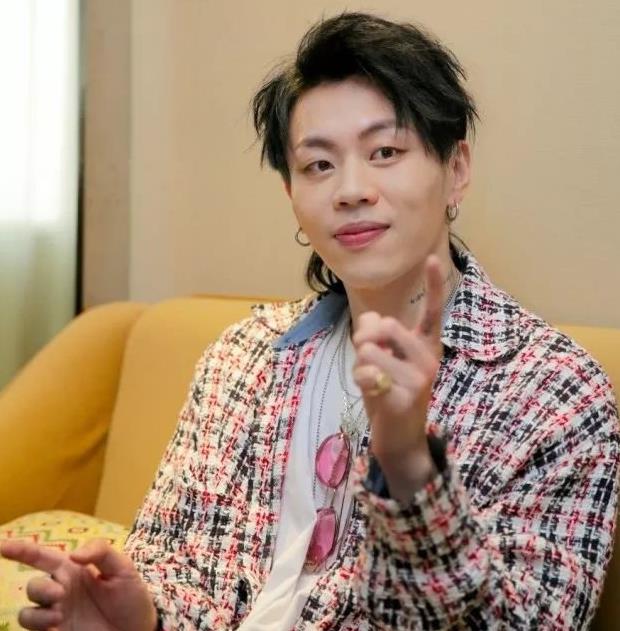 专访杨文昊:参加《这!就是街舞》后,淘宝店也爆