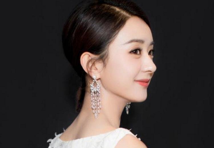 那英公开大骂赵丽颖, 赵丽颖9个字霸气反击, 网