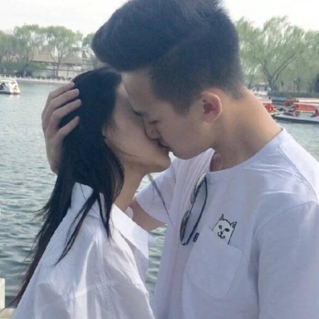 小情话:10句搞笑又很感动人的情话!