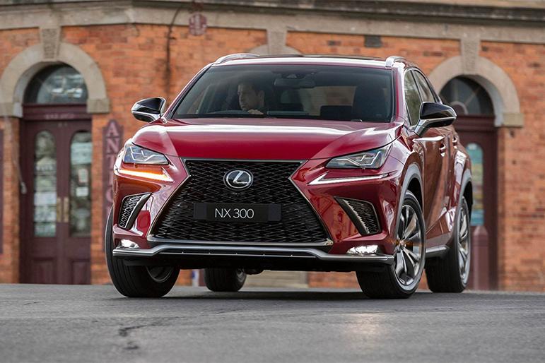 低调奢华有内涵？30万起豪华中型SUV就该这么选！面子足还很舒服