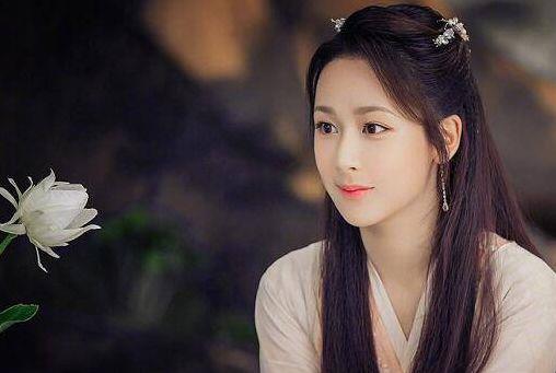 杨紫的照片古装