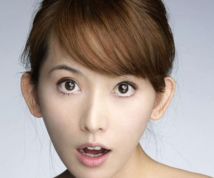 男孩子长招风耳好不好?