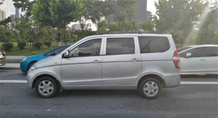 为什么日本人不开SUV,而买便宜的MPV呢?理