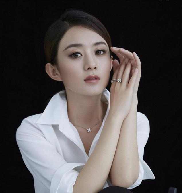 赵丽颖接连被国际品牌解约,难道已经到了事业