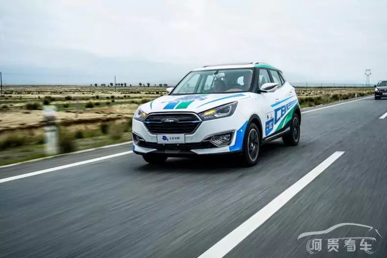 众泰T300EV斩获环青赛七大奖项,实测续航307公里,极速140迈