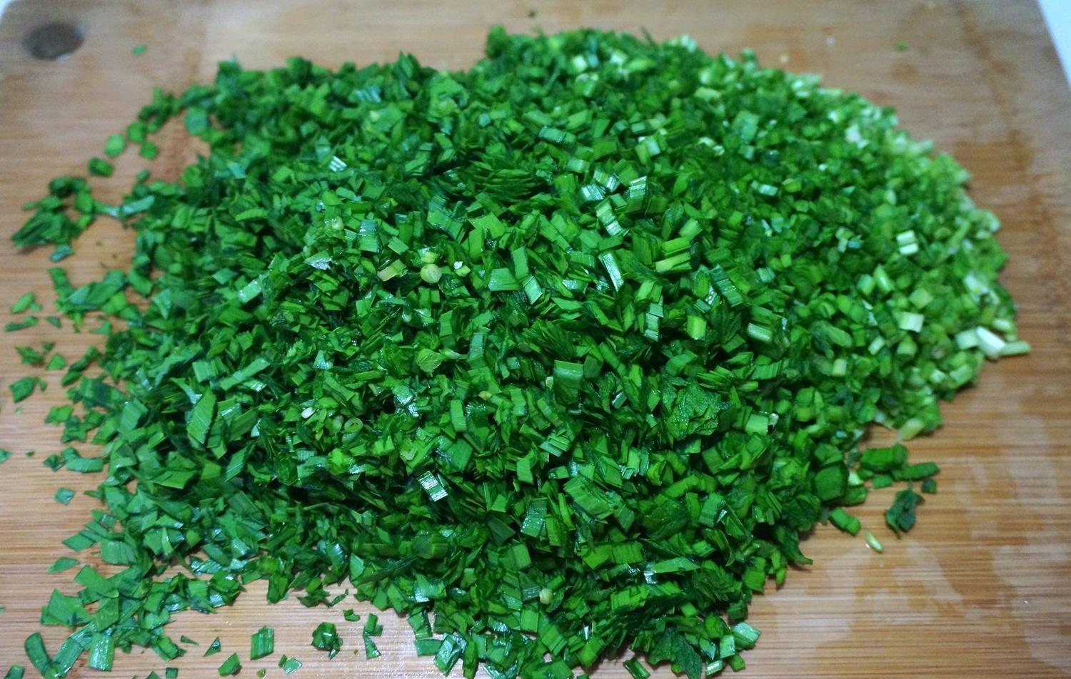 猪肉和韭菜玉米馅v猪肉均匀色拉油溶于水是什么液图片