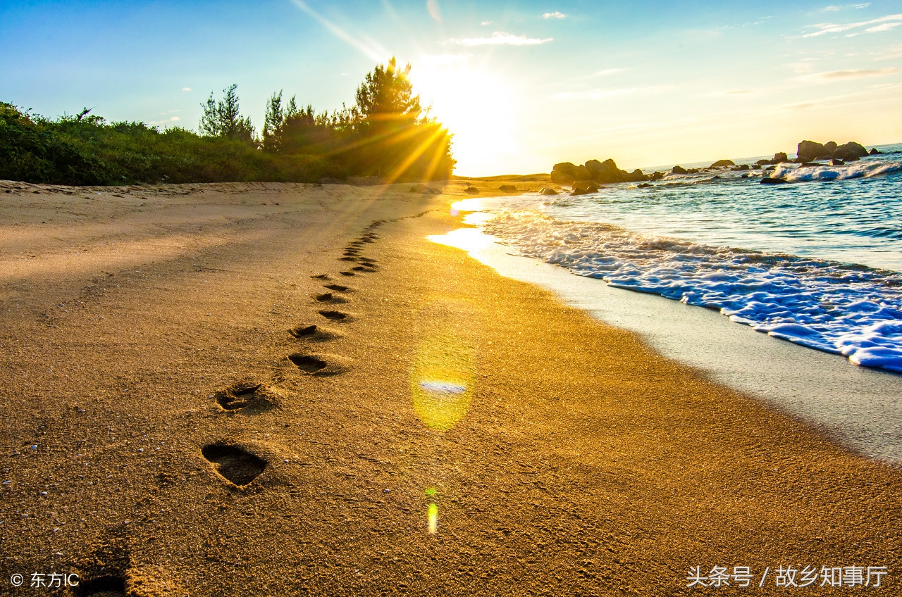 中国取名最文艺的小镇:莺歌海镇,海水盐场沙滩