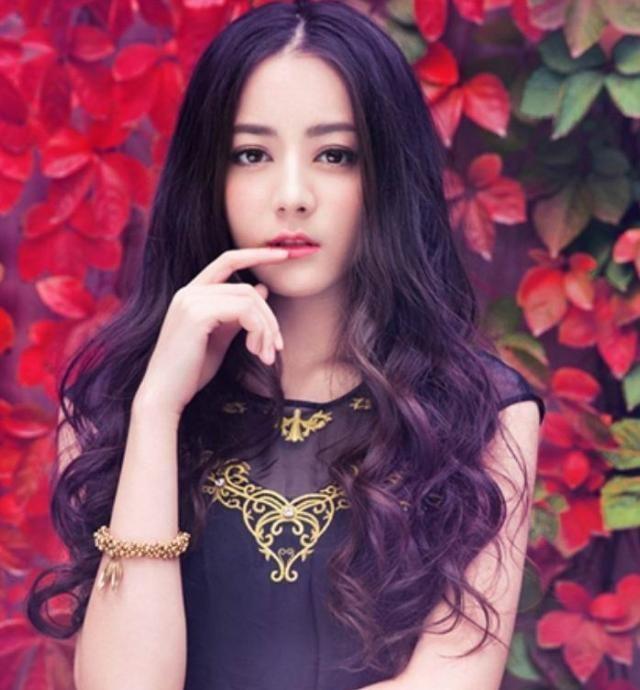 网曝迪丽热巴人品不好? 难怪谢娜何炅邓伦都不