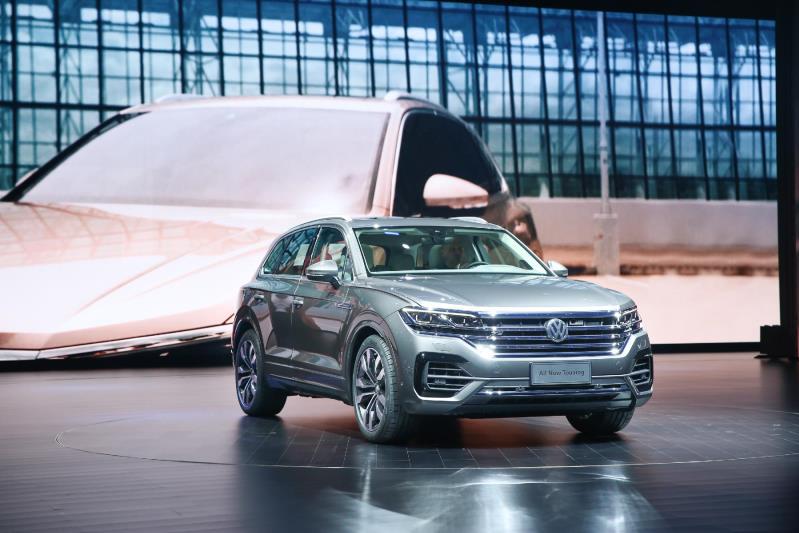 2018最强阵容来袭！全新一代途锐领衔，大众八款SUV齐亮相！