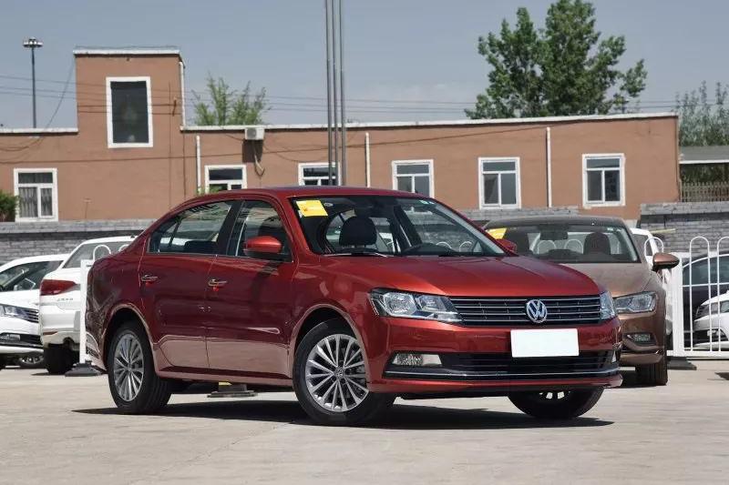 辣评4月轿车销量TOP 10：日系力压德系称王，国产车仅占一席