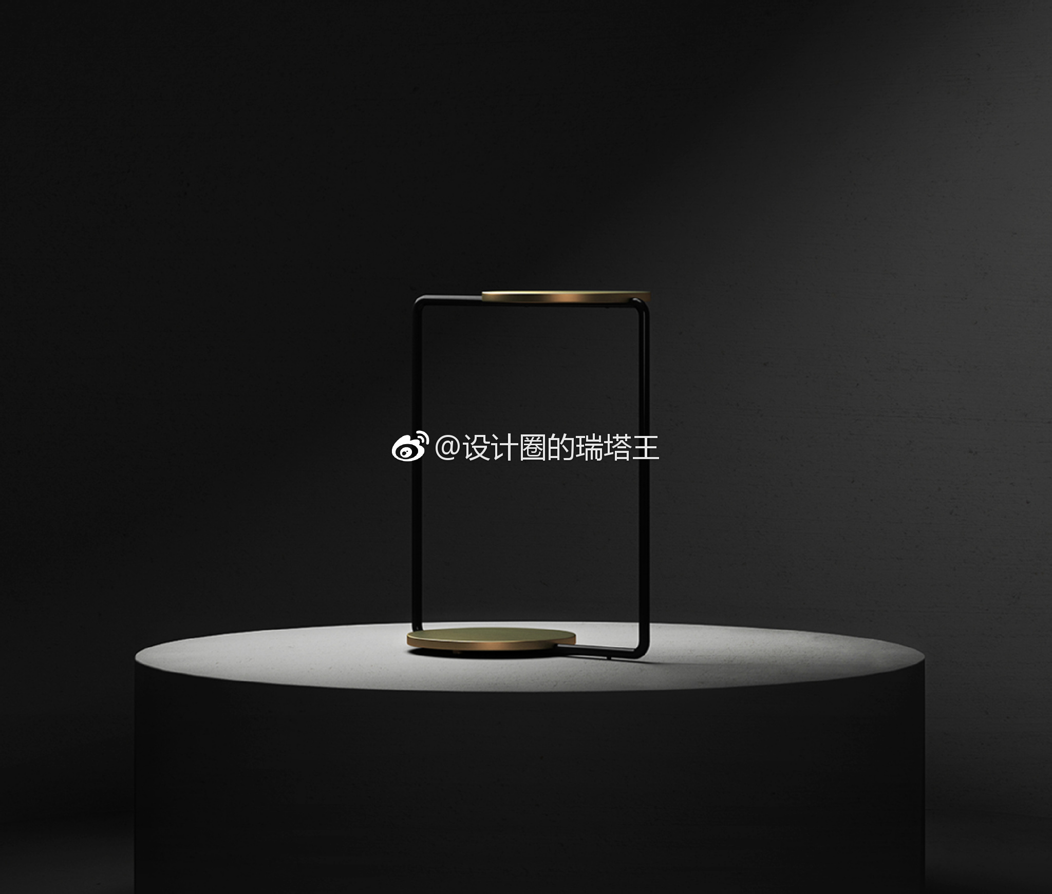 三年前在意大利米兰家具展上遇到过Frank,当时