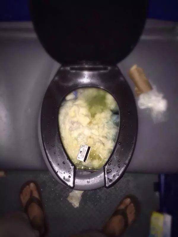 地球上最倒霉的20个瞬间，每一张照片都能让人绝望！