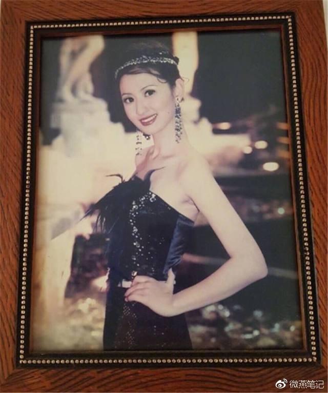 选美赢了汤唯,古装胜过白冰,可是为什么她就是