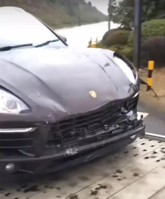 哥哥把价值百万的豪车借给弟弟开，第二天弟弟还给哥哥一堆废铁！