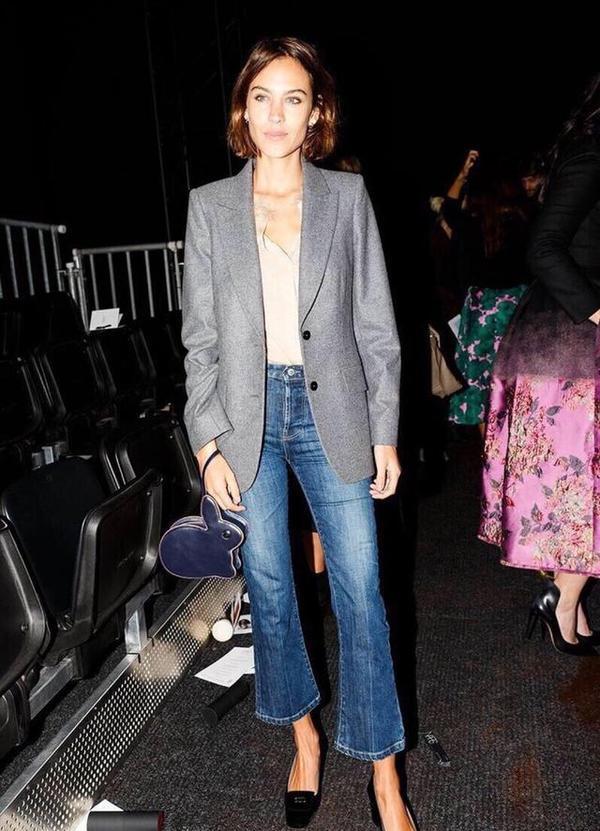 方头鞋怎么搭配好看 方头鞋搭配街拍图片大全