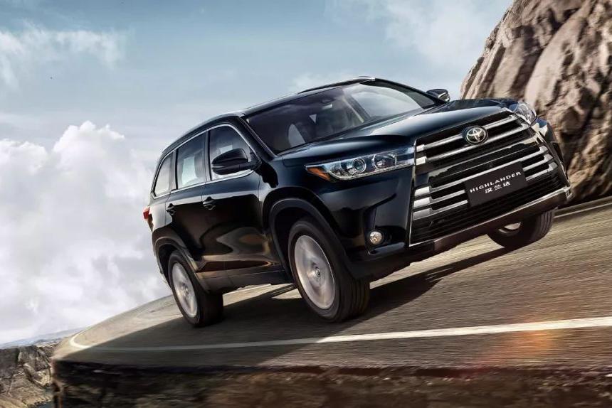 2018款全新汉兰达：你们是不是又要一窝蜂地与我对标？