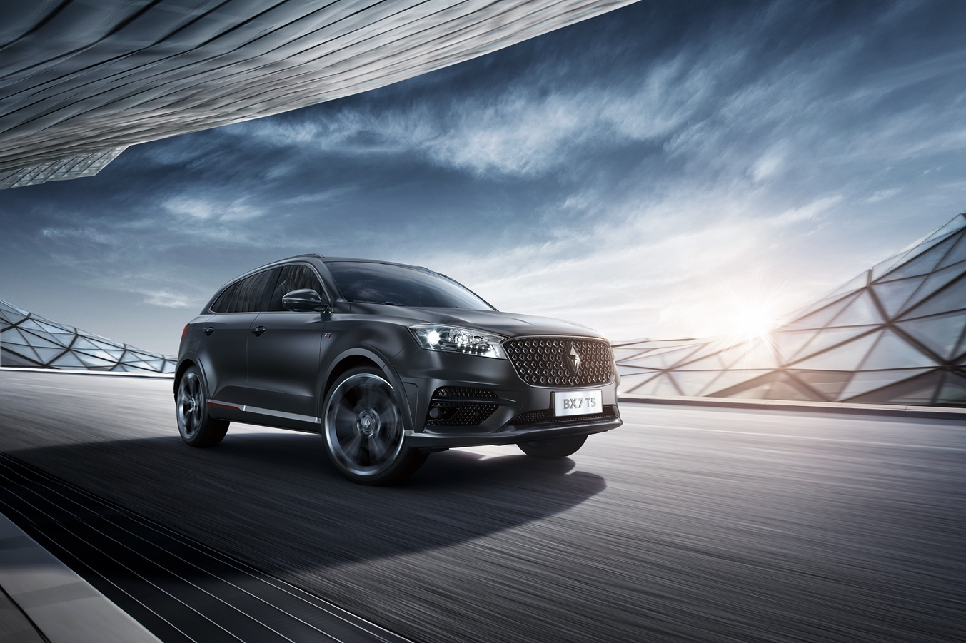 “驭鉴品质 智造示范” 宝沃汽车开启BX7 TS&2018款BX7品鉴会