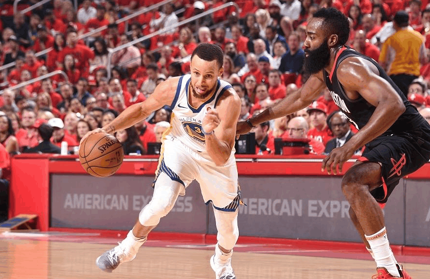 库里两场被火箭单打43次!三分13中2!两届MVP