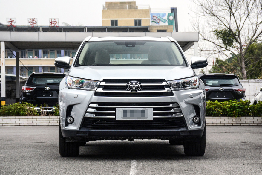 答网友问：月入两万，丰田汉兰达和奥迪A6L怎么选？