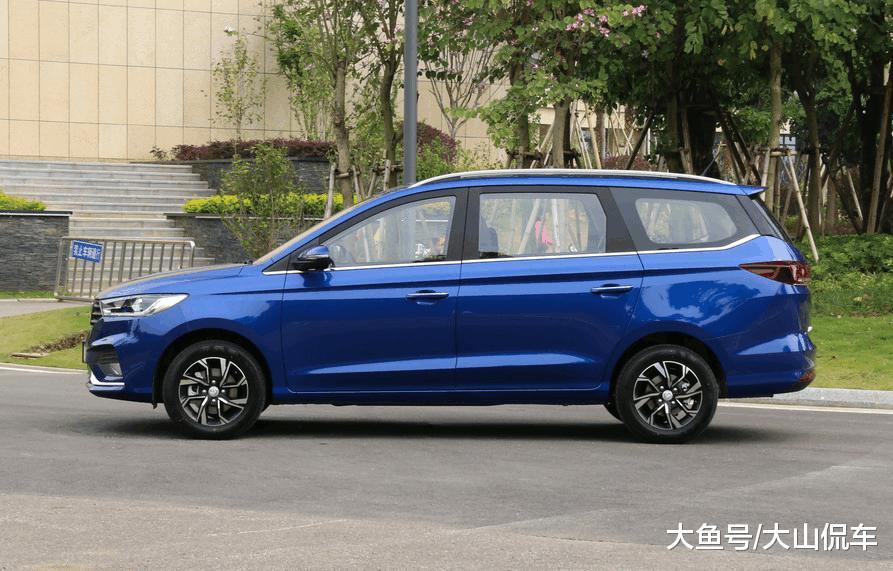 新款上市玩死老款, 宝骏6座MPV仅卖5.98万, 3