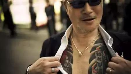 为什么日本人从来不买豪车?