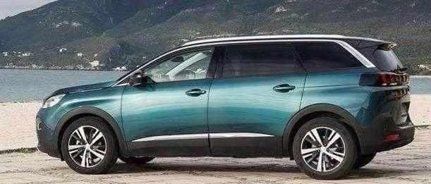 坐进去像开飞机, 比途观还霸气, 20万却没有人想买, 只因车标太丑