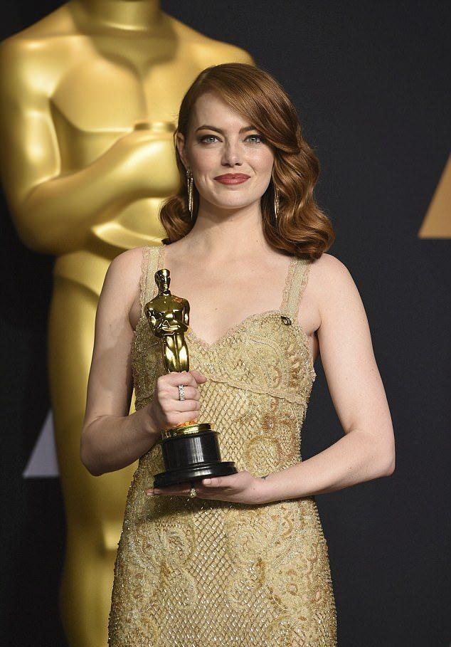 2017全球十大最高收入女星排行, 甩你几条街?