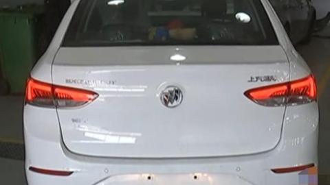 买来几天高速上熄火，车头冒出白烟！