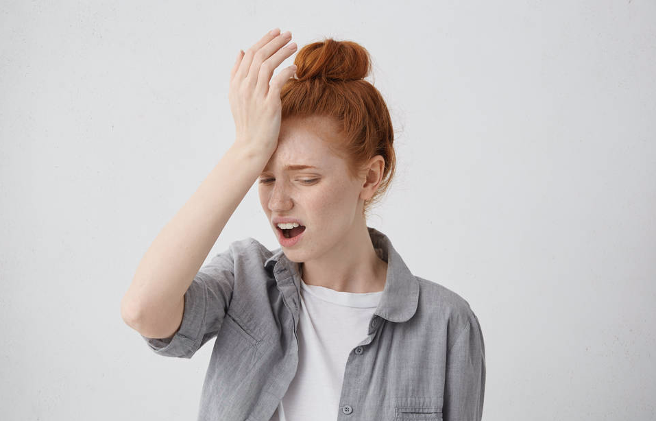 更年期潮热出汗不要怕,专家建议这1招,治一个