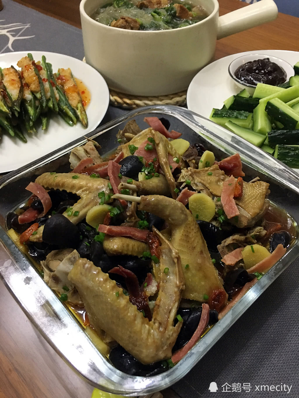 鸽子蝴蝶蒸黄瓜,秋葵酿虾,鸡毛蘸酱,木耳菜火腿汤什么原因台湾粉丝鲤越养越黄图片