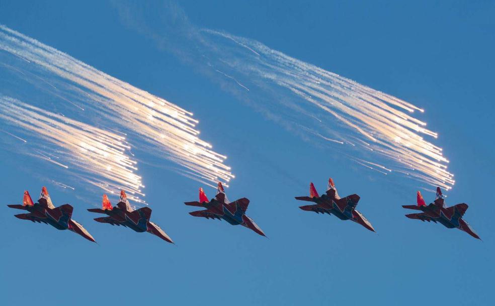 珠海航展给老外的印象,向全世界证明中国实力