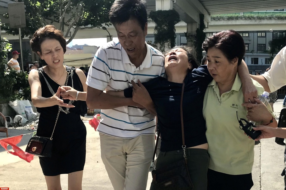 男子捂死妻子逍遥百日,与异性开房透支10万信