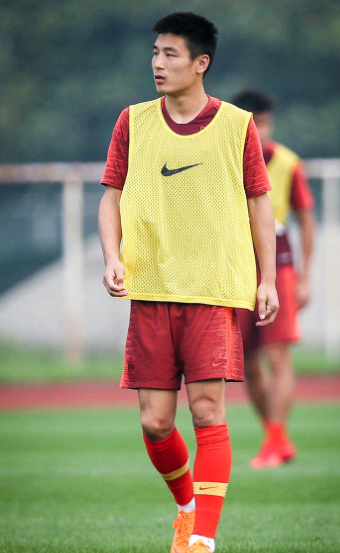 要战士不要千万富翁!里皮公布国足选拔标准,再