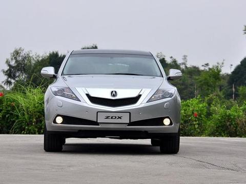 3.7V6用碳纤维传动轴，百万级除了宝马X6还有这轿跑SUV