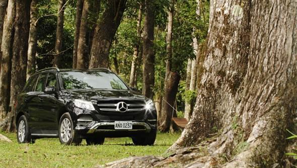 豪华轻料理，试驾奔驰GLE250d