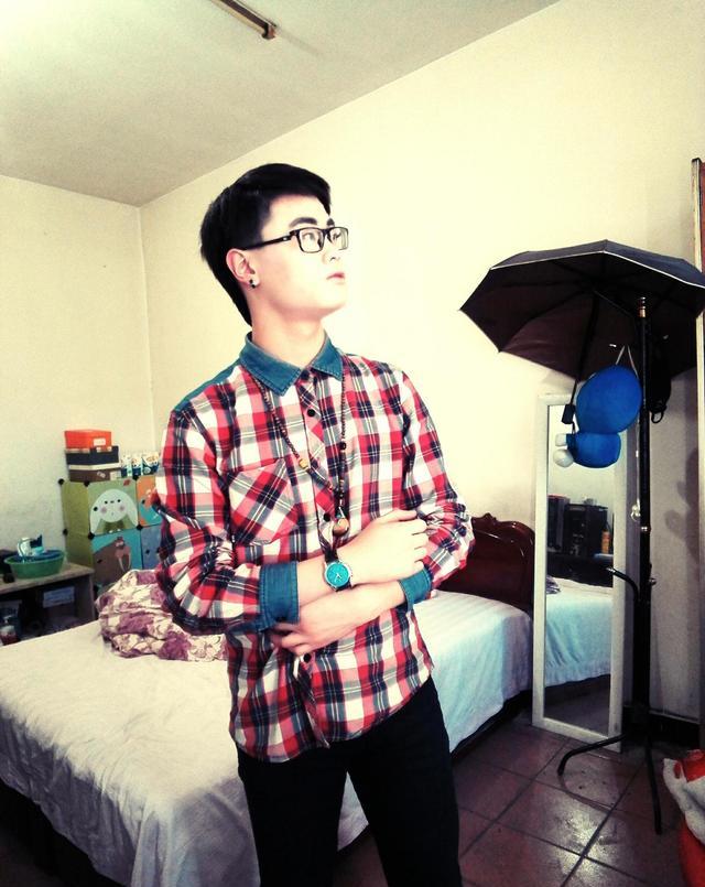 吴永宁长沙坠楼途中而被MC祥龙出手相救是否