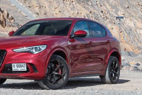 法拉利早就有SUV了！只是换了个标，卖100万没人识货