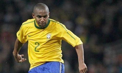 你知道足球场上的号码都有什么特殊意义么?