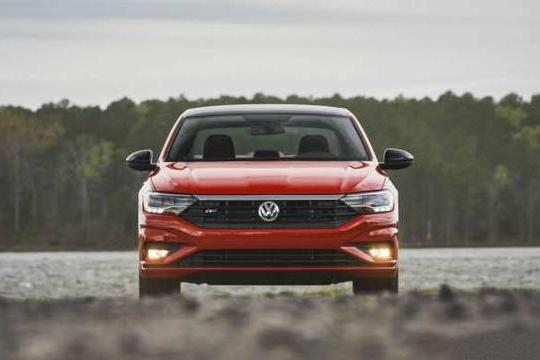 终于洗心革面 全新速腾换装1.4T+8AT 比大哥迈腾 帕萨特还要帅