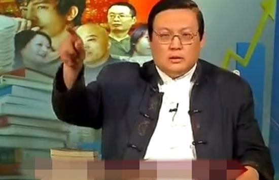 老梁怒骂郭敬明: 不管赚多少钱, 跟韩寒也不在一个档次!