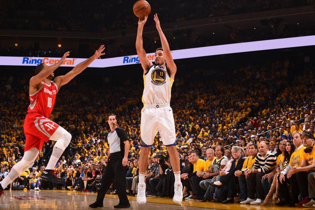 勇士近10年nba揭幕日仅一胜不能只怪库里 汤普森更铁