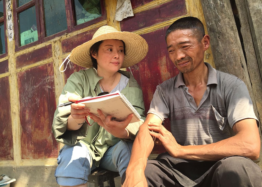 出大家视线一心要搞公益事业 崔永元潘石屹挺