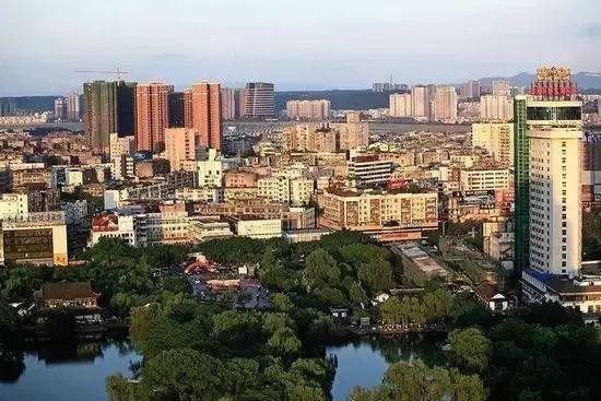 成都若成为了直辖市, 四川省会将会迁到哪座城