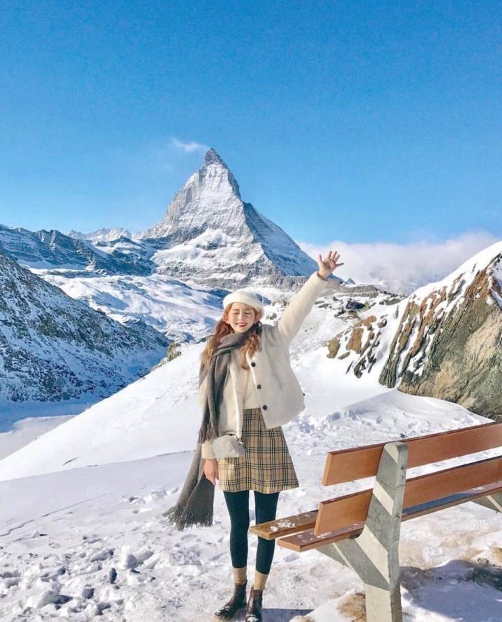 女孩子经常旅行见识多了 自然就会视野宽广 心